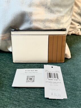 NWT Coach Card Wallet Canvas Leather Black And White $95